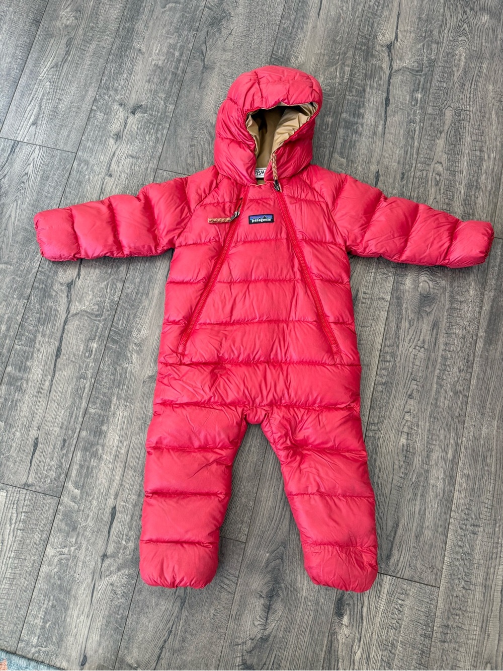 Patagonia Hi Loft Down Snowsuit 6-12 month size in red